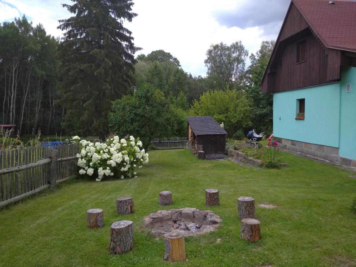 Chalupa Nove Hrabeci Villa Sluknov Bagian luar foto