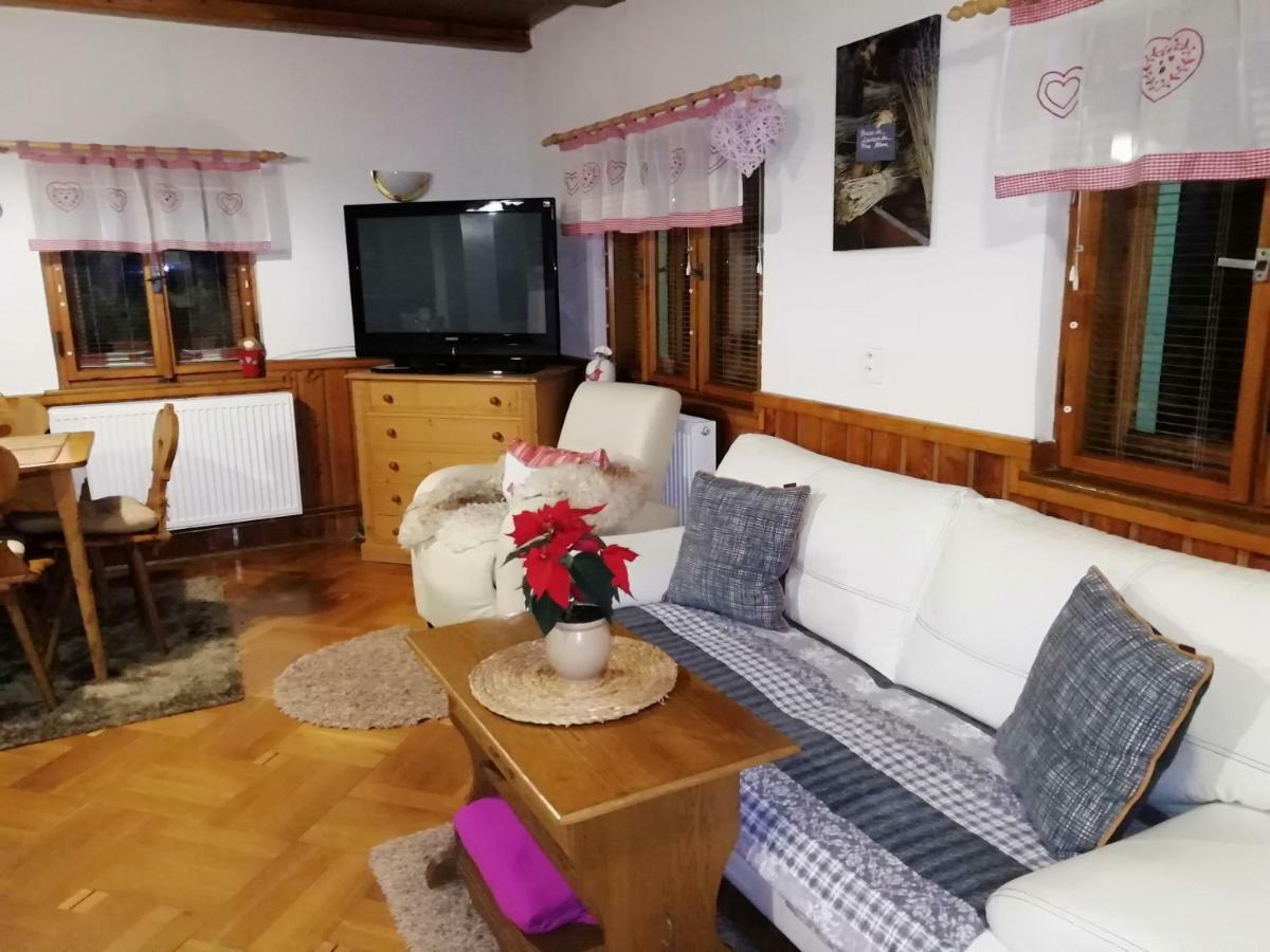Chalupa Nove Hrabeci Villa Sluknov Bagian luar foto